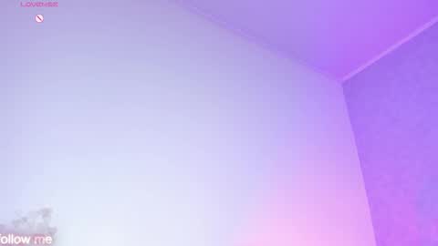 Snapshot of cameliaa_smiith chatting on November 2025 04:22:01 AM Camelia Smith online show from November 2025 04:22:01 AM