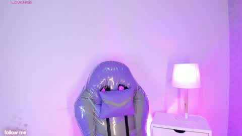 Snapshot of cameliaa_smiith chatting on February 2026 06:22:01 AM Camelia Smith online show from February 2026 06:22:01 AM