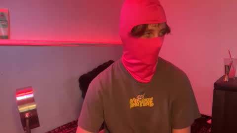 Snapshot of cameron62005 chatting on January 2026 10:36:02 PM camcam online show from January 2026 10:36:02 PM