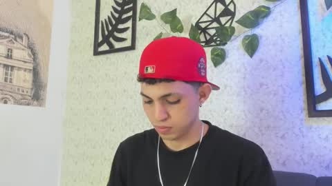 Snapshot of cameron_lux4 chatting on October 2025 07:03:02 AM CAMERON online show from October 2025 07:03:02 AM