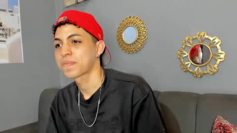 Snapshot of cameron_lux4 chatting on October 2025 01:03:02 PM CAMERON online show from October 2025 01:03:02 PM