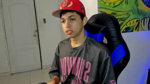 Snapshot of cameron_lux4 chatting on November 2025 01:03:01 PM CAMERON online show from November 2025 01:03:01 PM