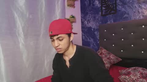 Snapshot of cameron_lux4 chatting on December 2025 01:09:02 PM CAMERON online show from December 2025 01:09:02 PM