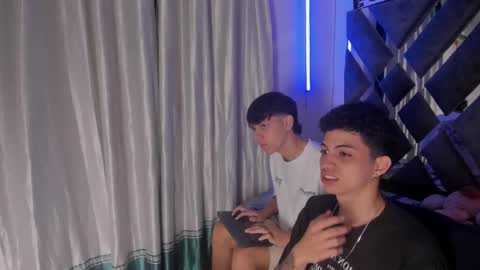 Snapshot of cameron_lux4 chatting on December 2025 12:34:02 PM CAMERON online show from December 2025 12:34:02 PM