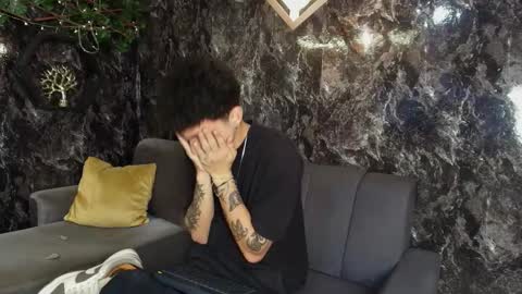 Snapshot of cameron_lux4 chatting on January 2026 12:18:02 PM CAMERON online show from January 2026 12:18:02 PM