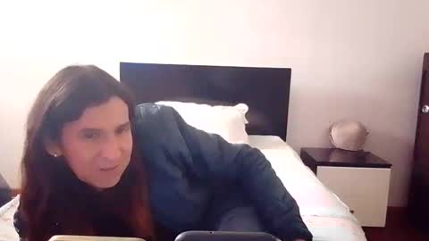 Mara Catalina Romero Ordez online show from October 2025 06:17:02 PM