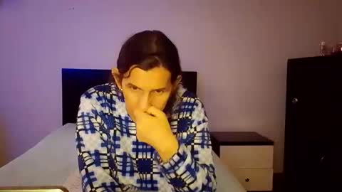 Mara Catalina Romero Ordez online show from October 2025 10:21:02 PM