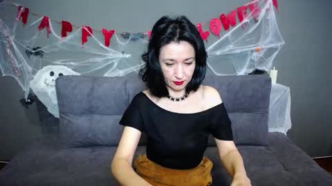 Cameronenns online show from October 2025 08:28:01 AM