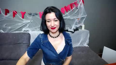 Cameronenns online show from October 2025 06:43:02 AM