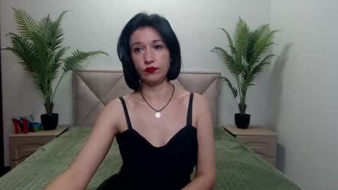 Cameronenns online show from December 2025 06:57:02 PM