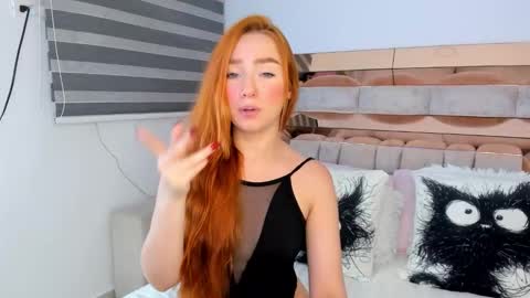 camii  online show from November 2025 12:21:02 AM