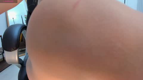 Camila online show from January 2025 05:13:01 AM