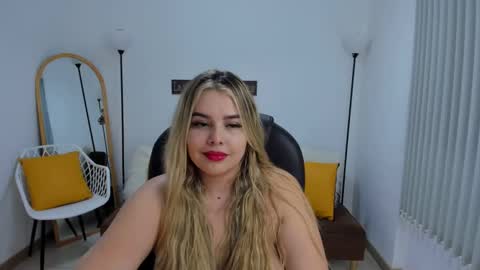 Camila online show from March 2025 06:54:02 AM