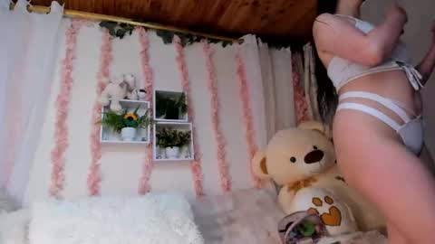 Camii Lopez online show from November 2025 03:50:01 PM