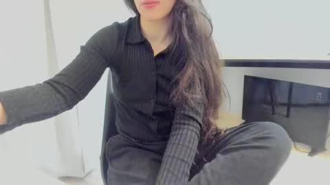 Cami online show from October 2025 04:56:01 AM