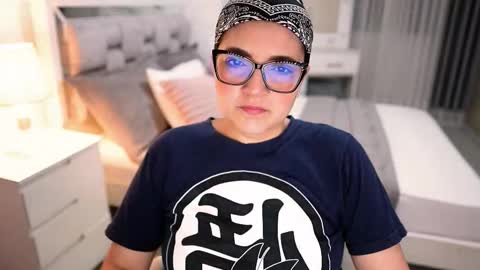 Camila buitrago online show from October 2025 03:27:02 AM