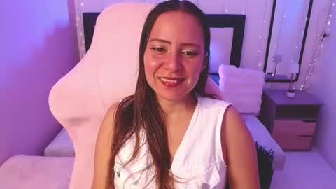 camila online show from July 2026 05:50:01 PM