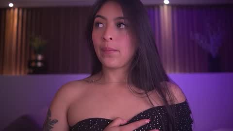 Snapshot of camila_dupont chatting on November 2025 05:06:02 AM Camila online show from November 2025 05:06:02 AM