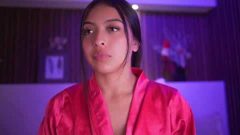 Snapshot of camila_dupont chatting on December 2025 08:11:01 AM Camila online show from December 2025 08:11:01 AM