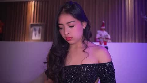 Snapshot of camila_dupont chatting on January 2026 06:44:02 PM Camila online show from January 2026 06:44:02 PM