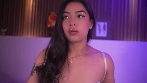 Snapshot of camila_dupont chatting on February 2026 04:05:02 AM Camila online show from February 2026 04:05:02 AM