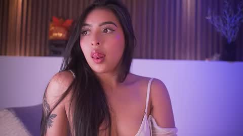 Snapshot of camila_dupont chatting on February 2026 05:13:02 AM Camila online show from February 2026 05:13:02 AM