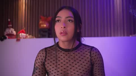 Snapshot of camila_dupont chatting on February 2026 03:35:02 AM Camila online show from February 2026 03:35:02 AM