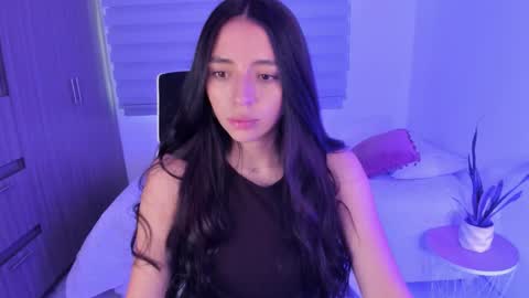  C A M I  online show from February 2026 10:33:01 PM