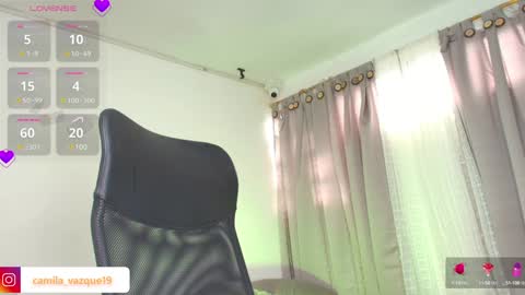 Cami vazques online show from December 2024 08:05:02 PM