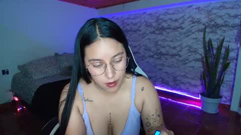 Camila Roose online show from June 2026 10:45:01 PM