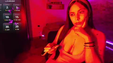 Camila Roose online show from July 2026 11:31:01 PM