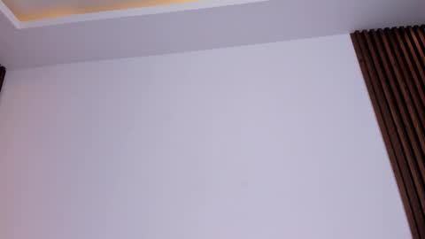 Snapshot of camila_martinez9 chatting on February 2025 02:32:01 PM camila_martinez9 online show from February 2025 02:32:01 PM