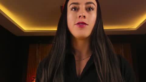 Snapshot of camila_martinez9 chatting on October 2025 11:43:01 AM camila_martinez9 online show from October 2025 11:43:01 AM