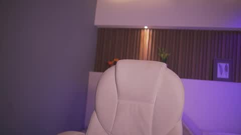 Snapshot of camila_martinez9 chatting on November 2025 11:42:02 AM camila_martinez9 online show from November 2025 11:42:02 AM