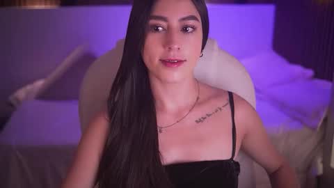 Snapshot of camila_martinez9 chatting on November 2025 11:34:02 AM camila_martinez9 online show from November 2025 11:34:02 AM