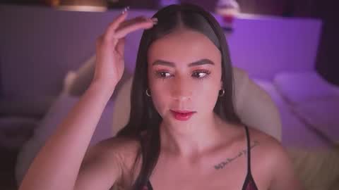 Snapshot of camila_martinez9 chatting on December 2025 11:30:02 AM camila_martinez9 online show from December 2025 11:30:02 AM