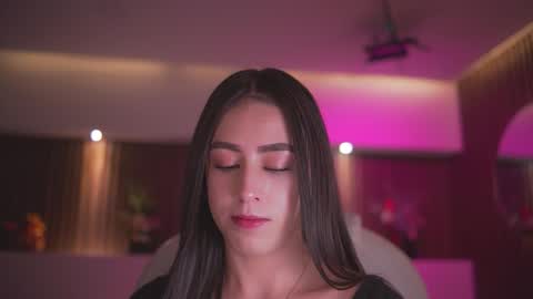 Snapshot of camila_martinez9 chatting on December 2025 11:47:01 AM camila_martinez9 online show from December 2025 11:47:01 AM