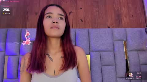 camilaa_smith_ online show from April 2026 07:40:02 PM