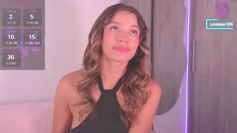 Snapshot of camilamonroee chatting on April 2026 02:10:02 PM Camila Monroee online show from April 2026 02:10:02 PM