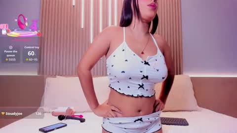 camile_cute online show from January 2026 08:47:01 PM