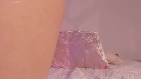 Camile online show from November 2025 06:03:02 AM