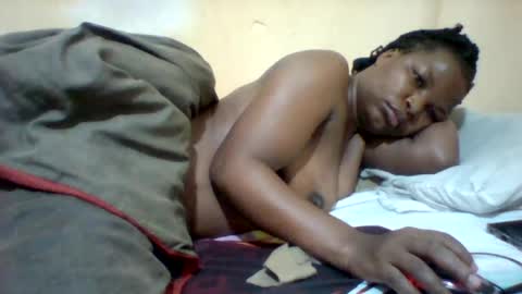 Snapshot of camillah_sweet chatting on June 2026 02:46:01 AM camillah_sweet online show from June 2026 02:46:01 AM