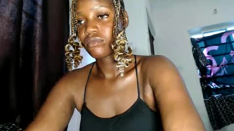 Snapshot of camillasoofine chatting on May 2026 11:51:01 AM camillasoofine online show from May 2026 11:51:01 AM