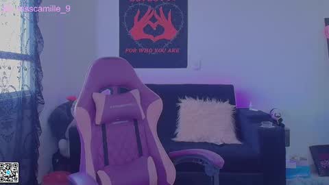 Camille  online show from September 2025 08:57:01 PM