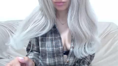 CamilleBunny online show from May 2026 01:56:01 AM