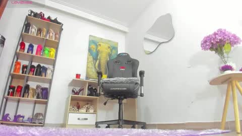 camillevega_01 online show from January 2026 01:52:02 AM