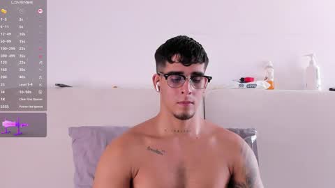   INDEPENDENT MODEL online show from April 2026 08:26:02 PM