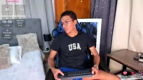 camilo_santoss online show from June 2026 12:36:01 PM