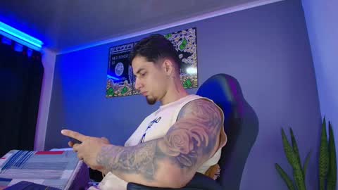 Snapshot of camiloalvarezzz3 chatting on September 2025 07:17:01 PM CAMILO online show from September 2025 07:17:01 PM