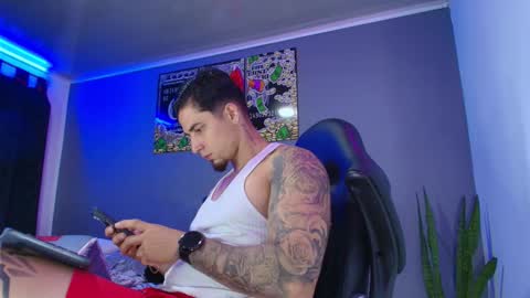 Snapshot of camiloalvarezzz3 chatting on October 2025 07:14:02 PM CAMILO online show from October 2025 07:14:02 PM